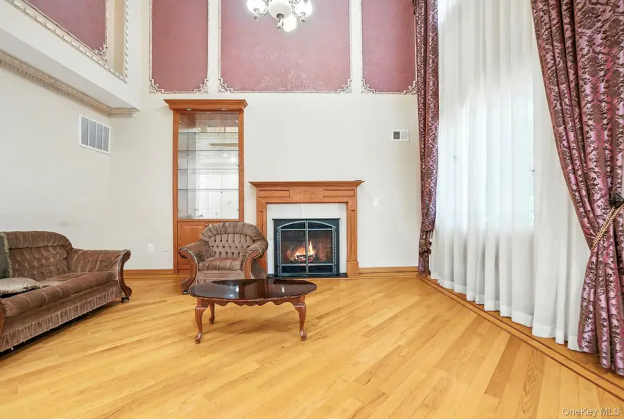 77-16 Kew Forest Lane, Forest Hills, NY 11375 - Image #3