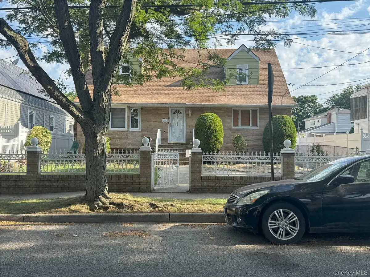 25519 148th Avenue, Rosedale, NY 11422 - Image #1