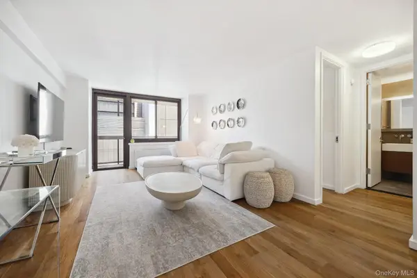 515 E 72nd Street #7H, New York (Manhattan), NY 10021