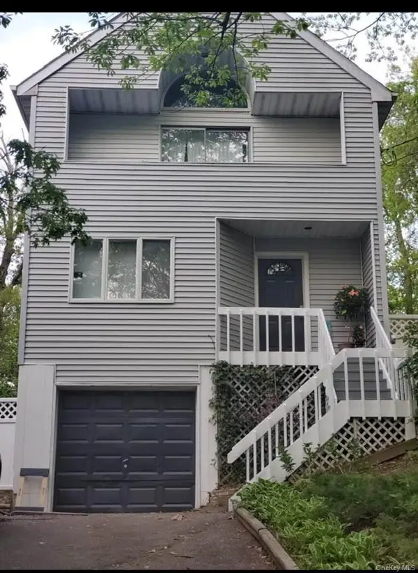 171 Broadway, Rocky Point, NY 11778