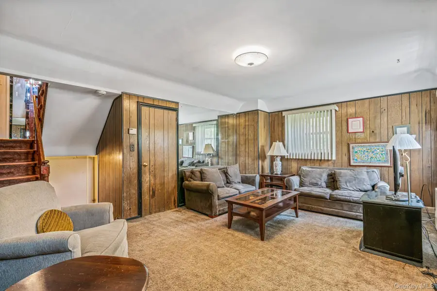 218-27 Sawyer Avenue, Queens Village, NY 11427 - Image #3