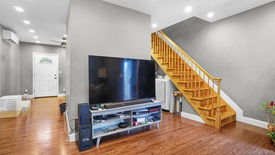 2476 Linden Boulevard, Brooklyn, NY 11208 - Image #2