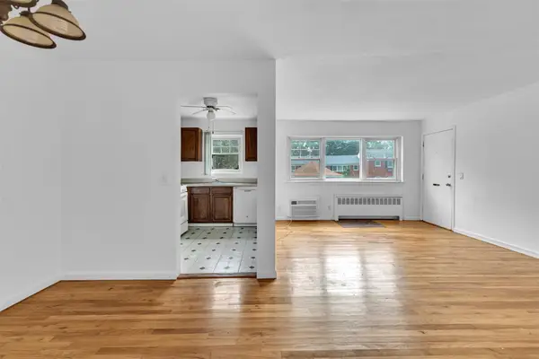 1879 Crompond Road #F9, Peekskill, NY 10566