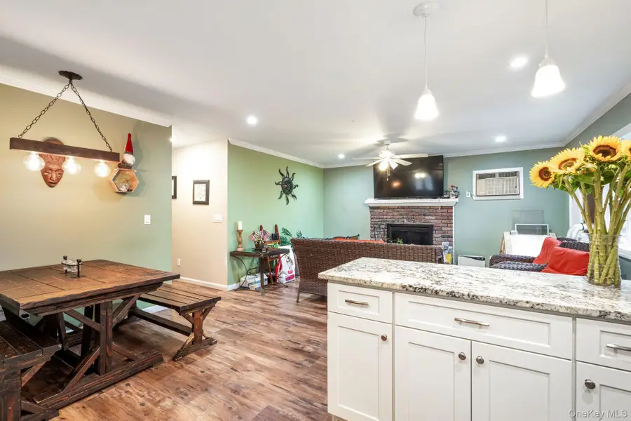 39 Willow Road, Rocky Point, NY 11778 - Image #3