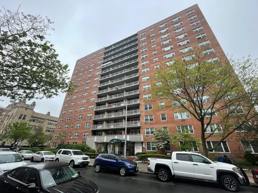 16010 89th Avenue #15H, Jamaica, NY 11432 - Image #2
