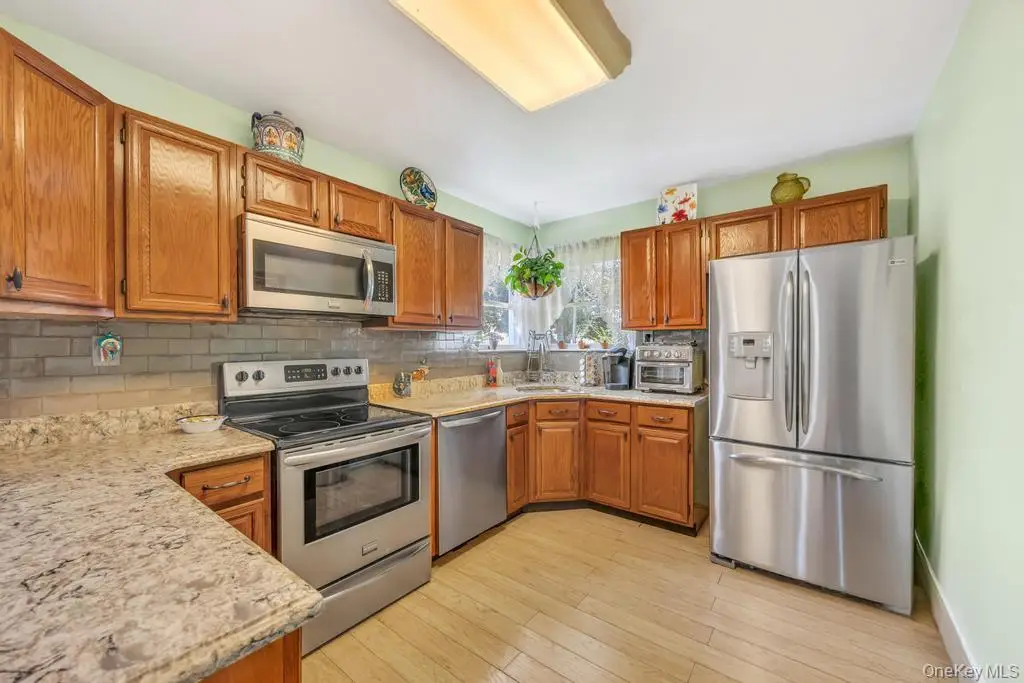 265 Starke Avenue, East Meadow, NY 11554 - Image #1