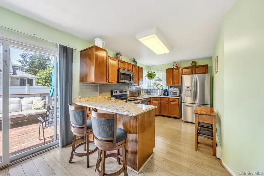 265 Starke Avenue, East Meadow, NY 11554 - Image #3