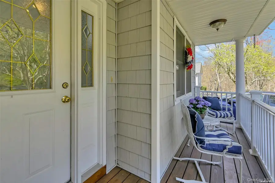 3 Crescent Court #3, Centerport, NY 11721 - Image #2