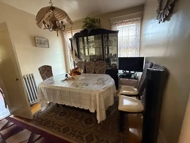 8814 162nd Street, Jamaica, NY 11432 - Image #3