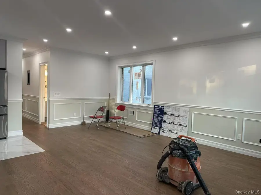 6973 229th Street, Oakland Gardens, NY 11364 - Image #2