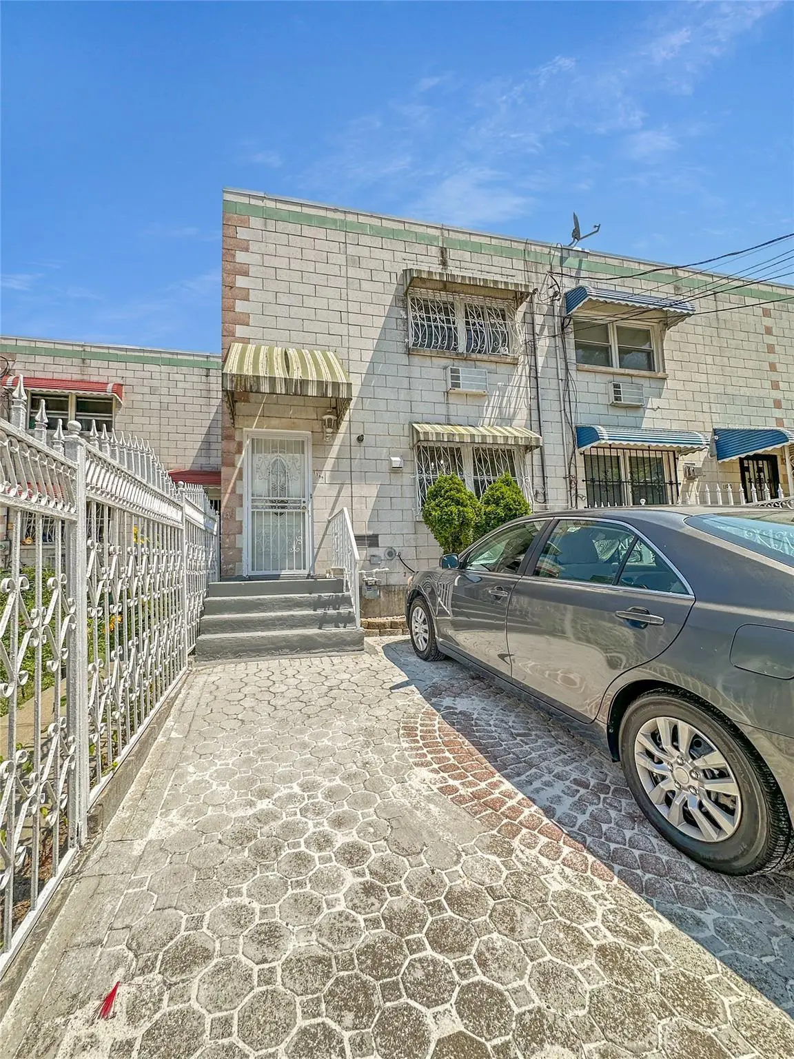 1192 Fox Street, Bronx, NY 10459 - Image #1