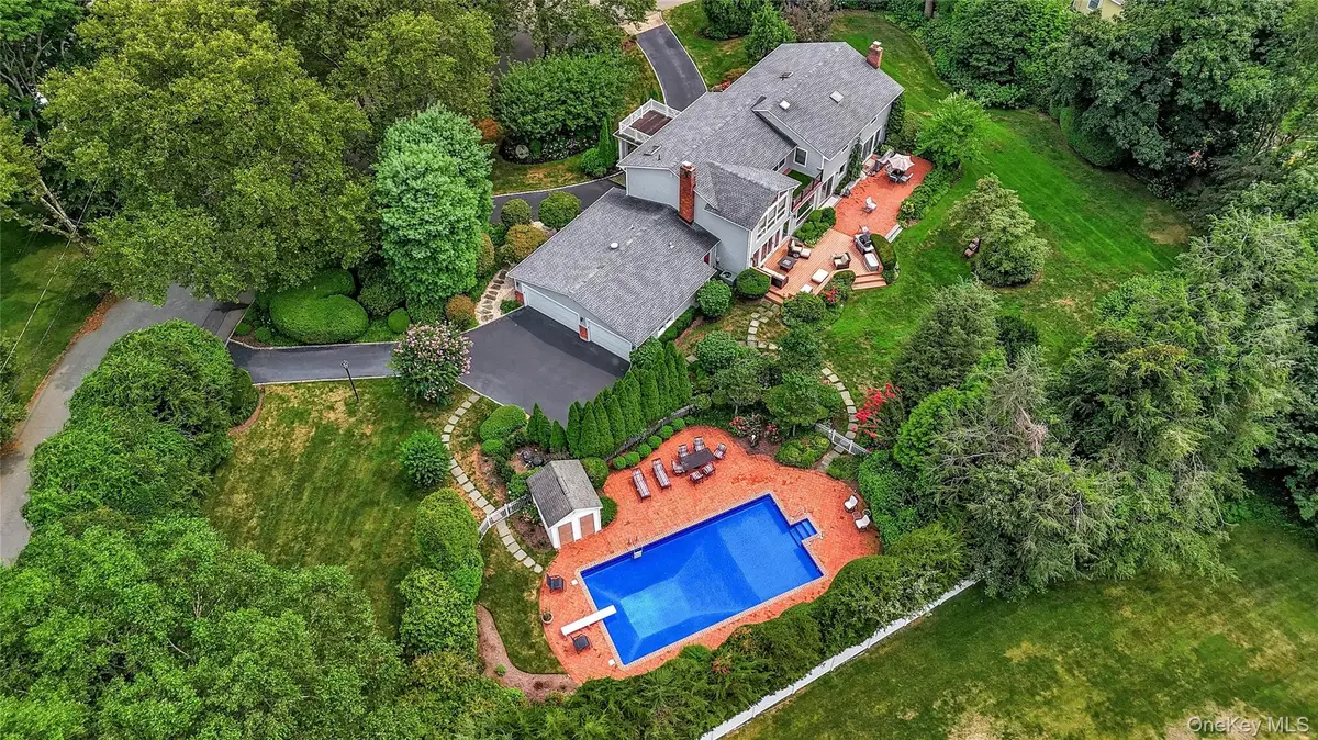 30 Briarfield Lane, Huntington, NY 11743 - Image #1