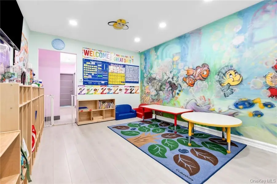 726 Manor Court, Brooklyn, NY 11235 - Image #2