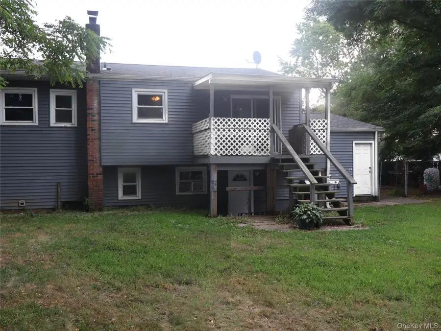 113 Nicoll Avenue, Central Islip, NY 11722 - Image #3