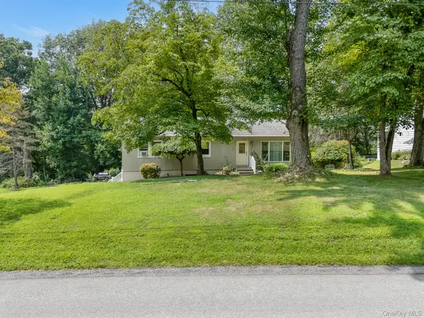 156 Bart Drive, Poughkeepsie, NY 12603