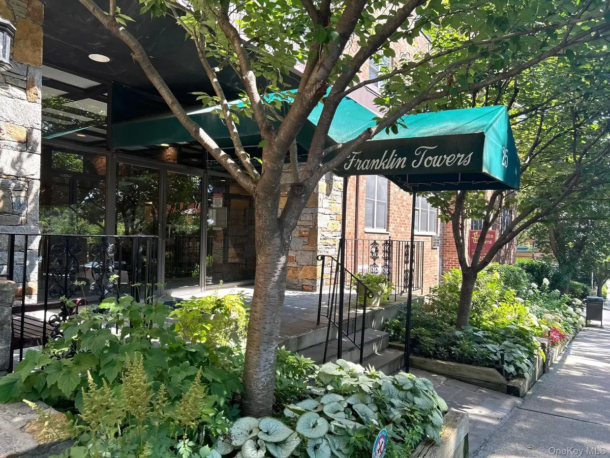 25 Franklin Avenue #2-K, White Plains, NY 10601 - Image #1