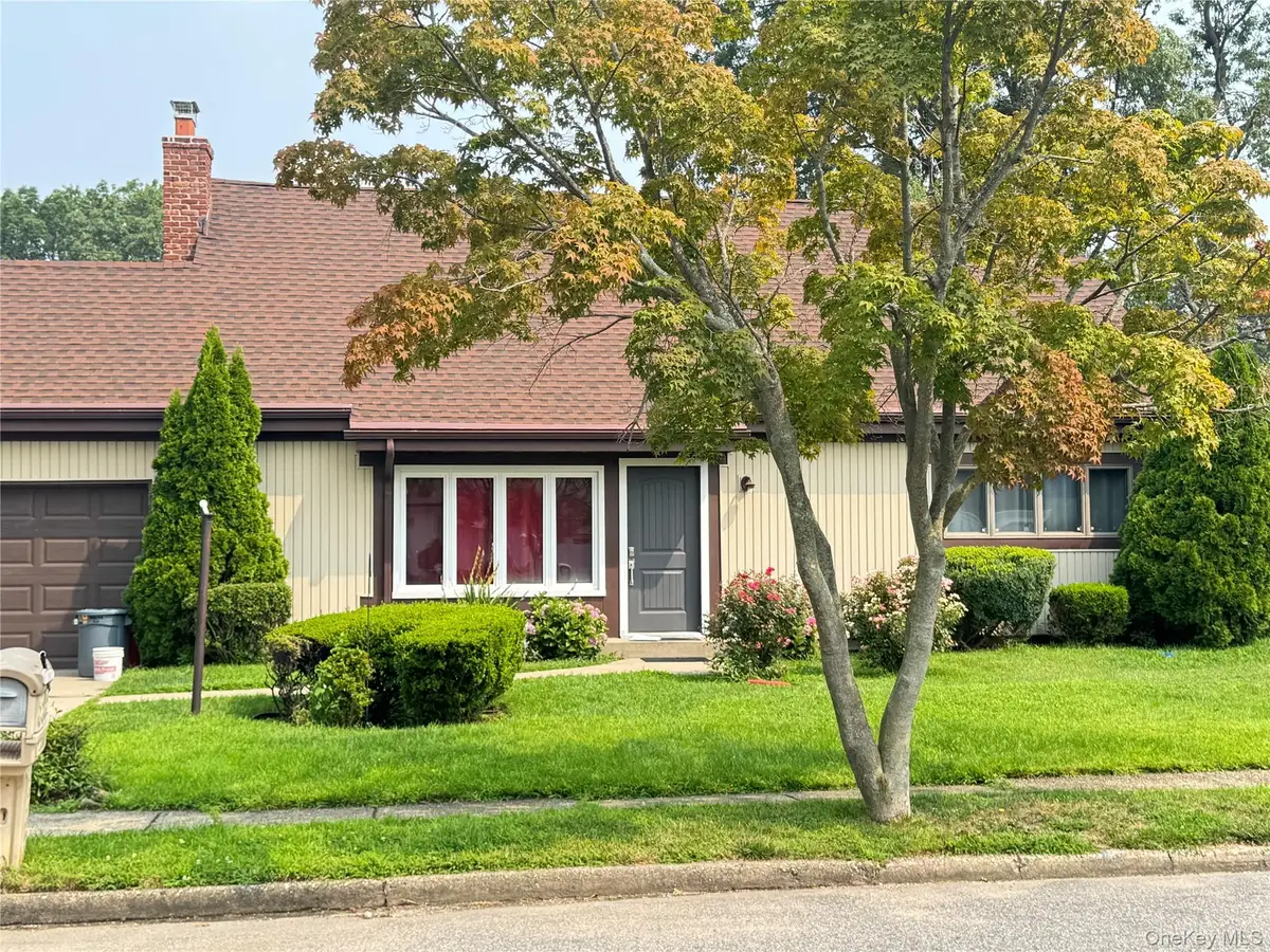 39 Comerford Street, Port Jefferson Station, NY 11776 - #1