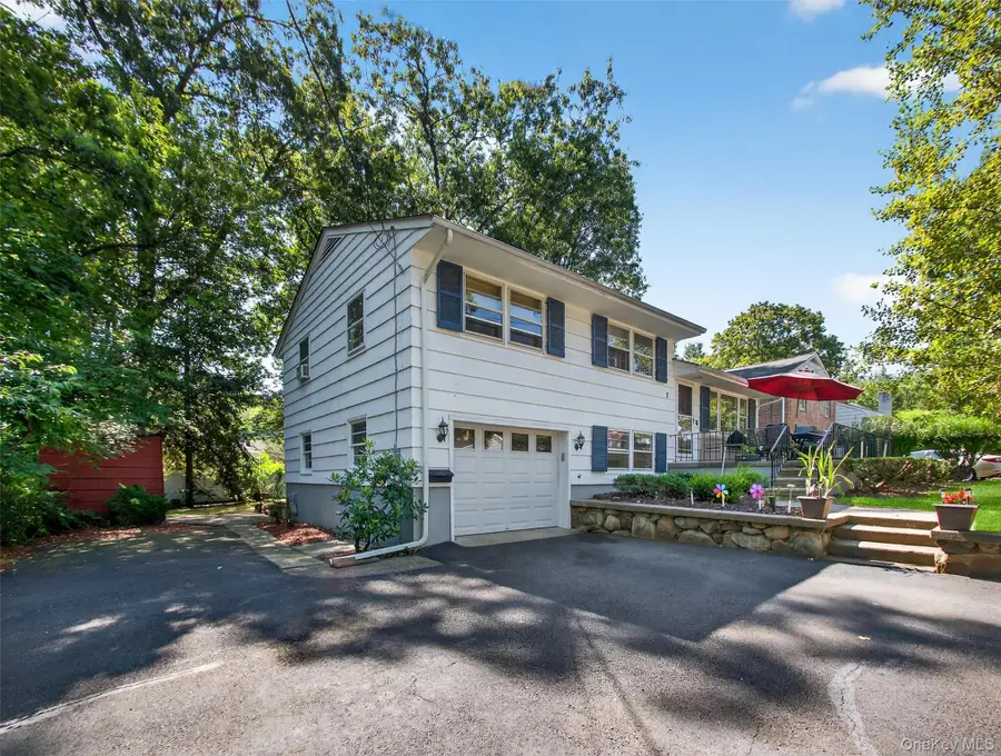 2 Beech Road, Suffern, NY 10901 - Image #2