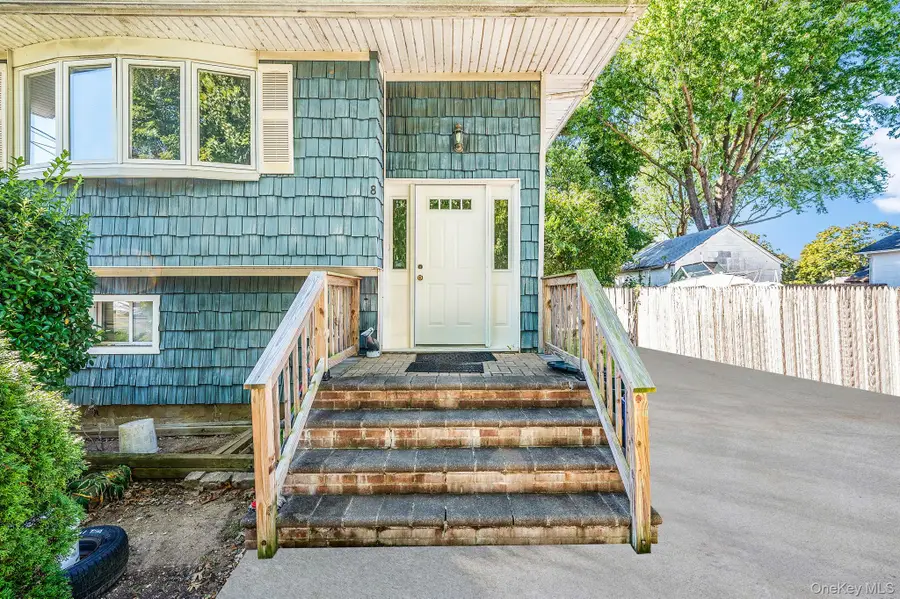 8 Willoughby Street, Brentwood, NY 11717 - Image #3