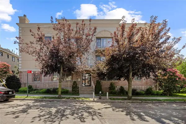 12206 25th Avenue #2A, College Point, NY 11356