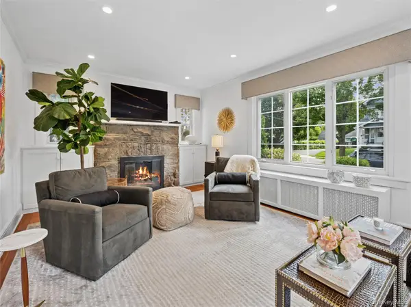 23 Fraser Street, Pelham, NY 10803