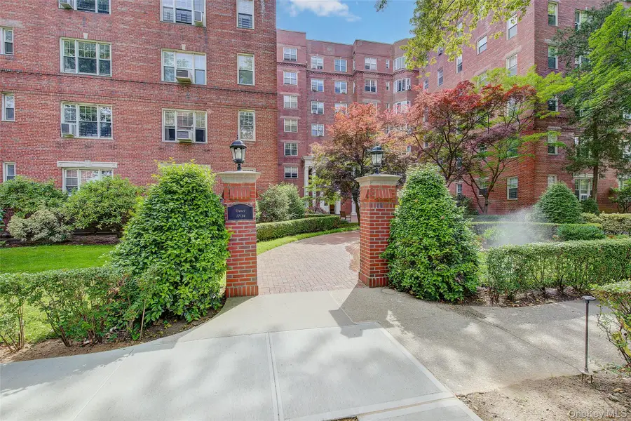 77-14 113th Street #2R, Forest Hills, NY 11375 - Image #3