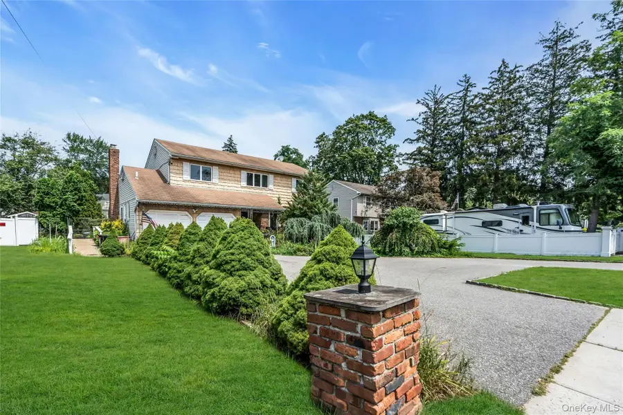 639 Townline Road, Hauppauge, NY 11788 - Image #3