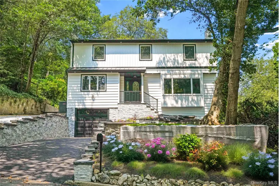 45 Forest Drive, Centerport, NY 11721 - Image #2