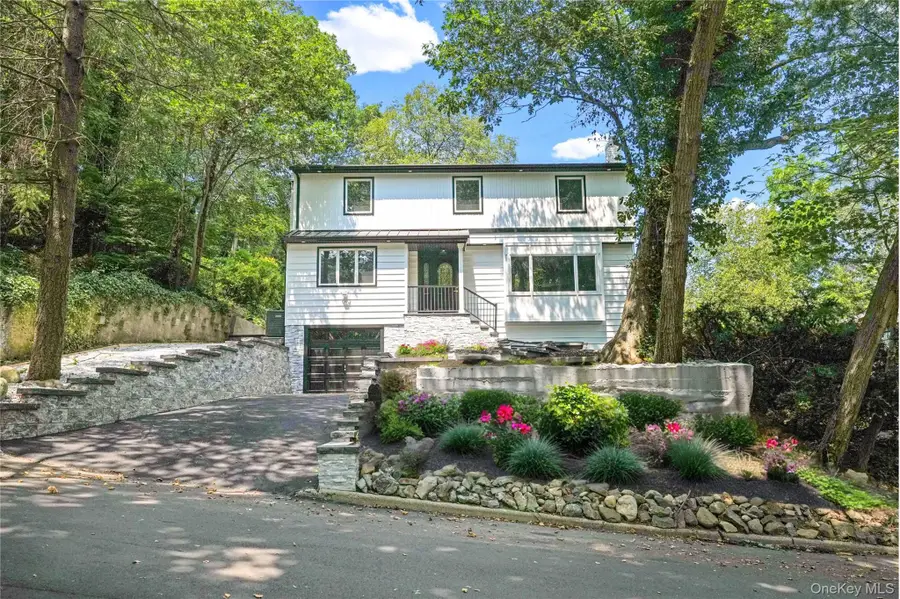 45 Forest Drive, Centerport, NY 11721 - Image #3