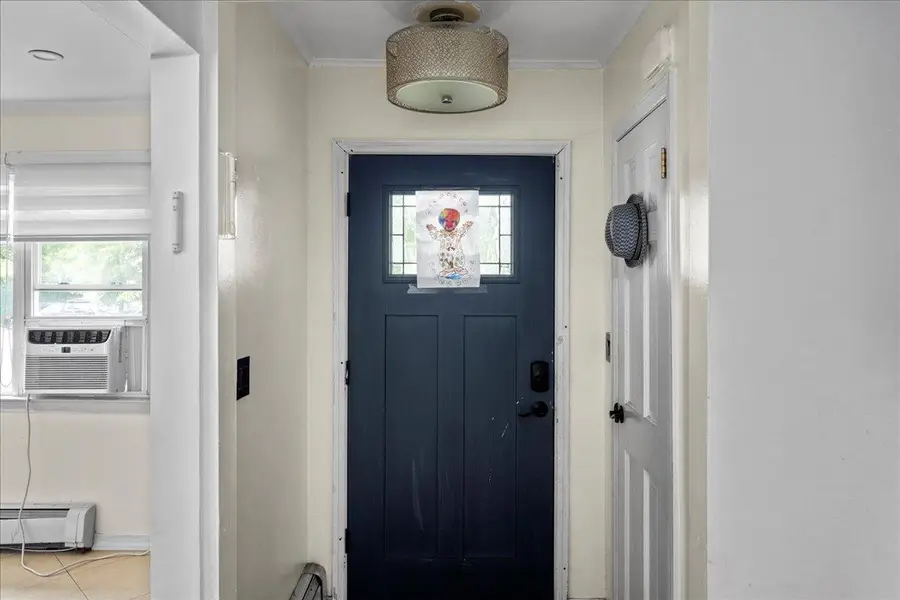 559 Arlington Place, Cedarhurst, NY 11516 - Image #3