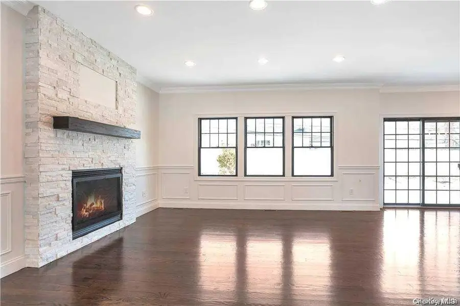 21 Cypress Avenue, Bethpage, NY 11714 - Image #2