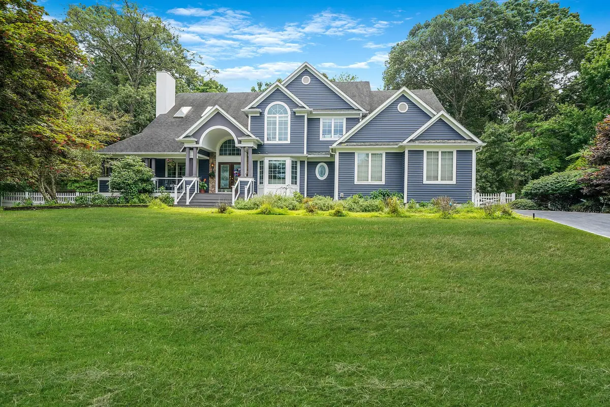 12 Griffen Court, Miller Place, NY 11764 - Image #1