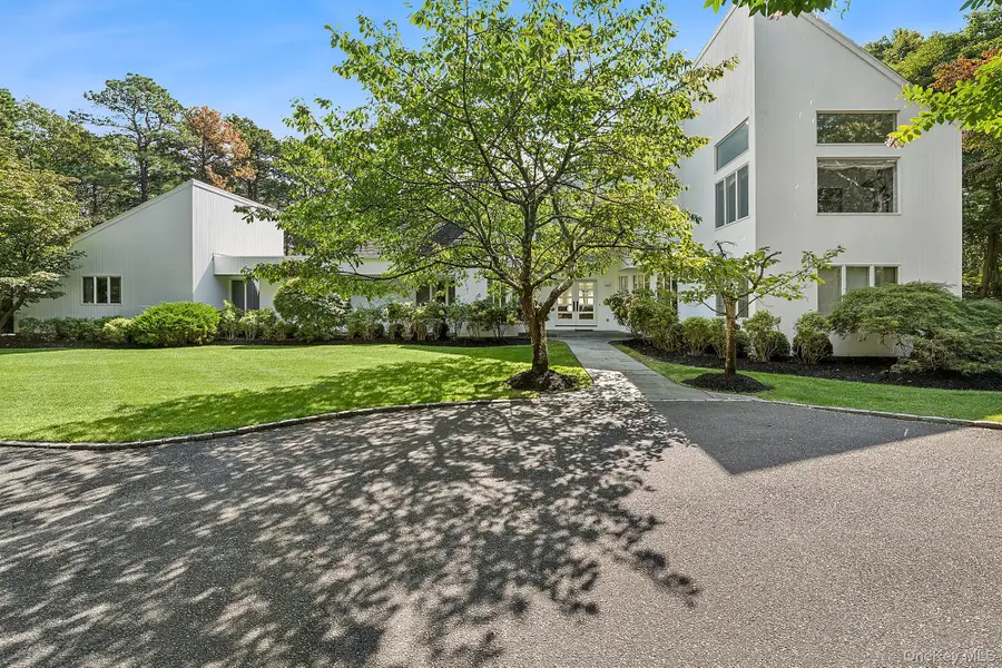 12 Honeysuckle Lane, East Quogue, NY 11942 - Image #3