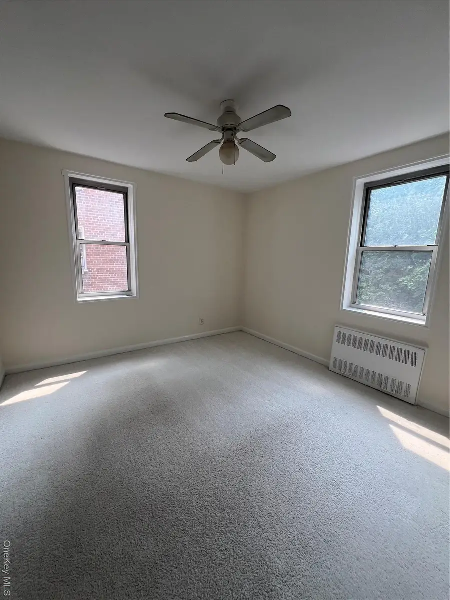 4 Sadore Lane E #5G, Yonkers, NY 10710 - Image #2