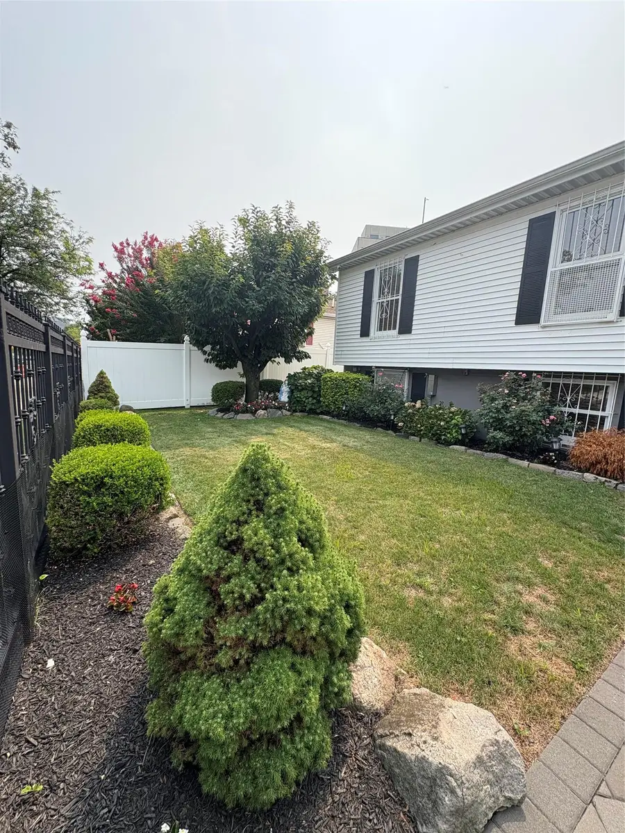 1405 Louis Nine Blvd Boulevard, Bronx, NY 10459 - Image #2