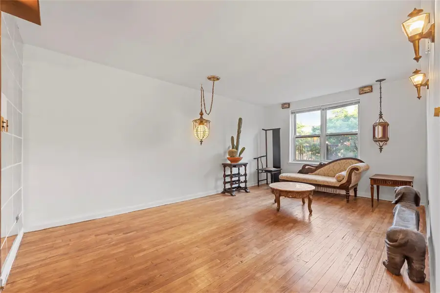 3920 52nd St #2g, Woodside, NY 11377 - Image #3