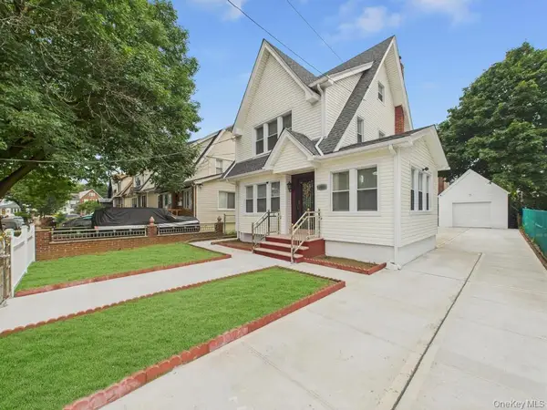 194-34 115th Road, Saint Albans, NY 11412