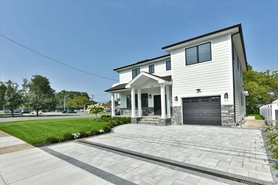 147 Norman Street, New Hyde Park, NY 11040 - Image #2