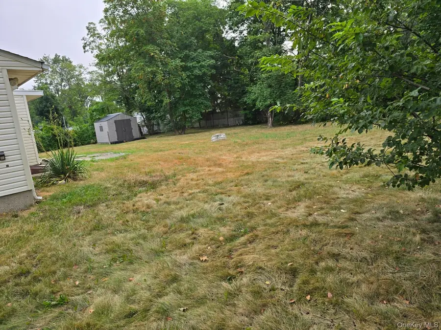 35 Nicoll Avenue, Central Islip, NY 11722 - Image #2