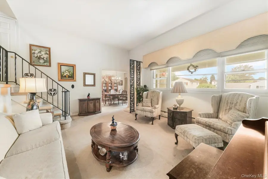 65 Westlake Drive, Thornwood, NY 10594 - Image #3