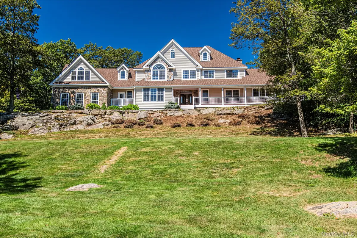 291 Woodmont Road, Hopewell Junction, NY 12533 - Image #1