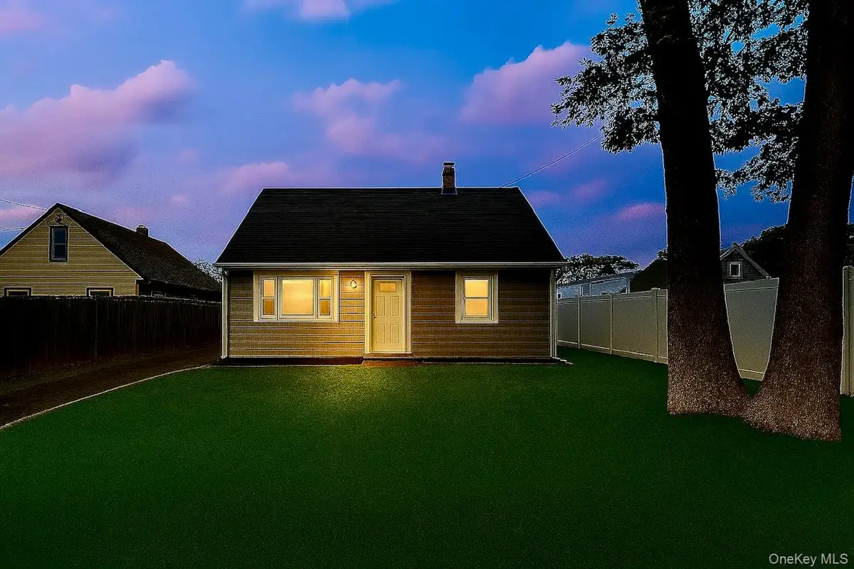 50 Carlls Path, North Babylon, NY 11703 - Image #1