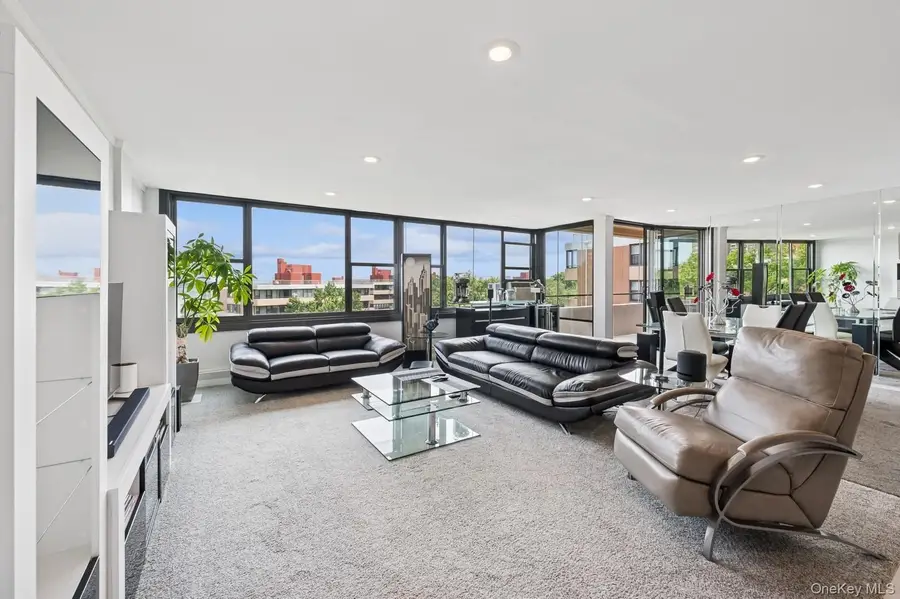 162-40 9th Avenue #8B, Beechhurst, NY 11357 - Image #2