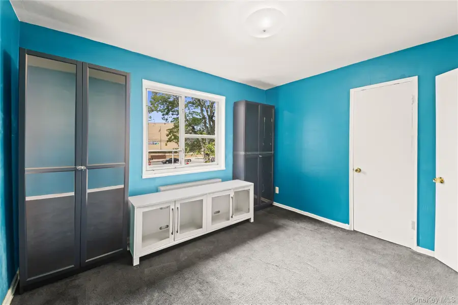 86-06 231st #Upper, Queens Village, NY 11427 - Image #3