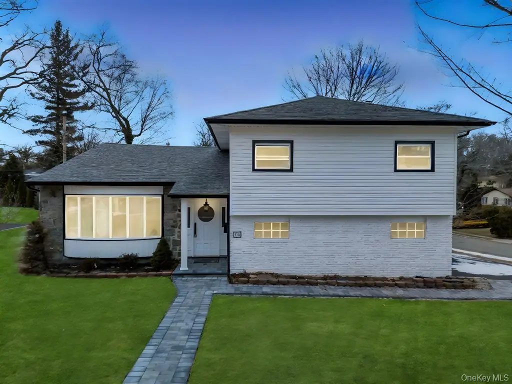 16 Huckleberry Lane, Oyster Bay, NY 11771 - Image #1