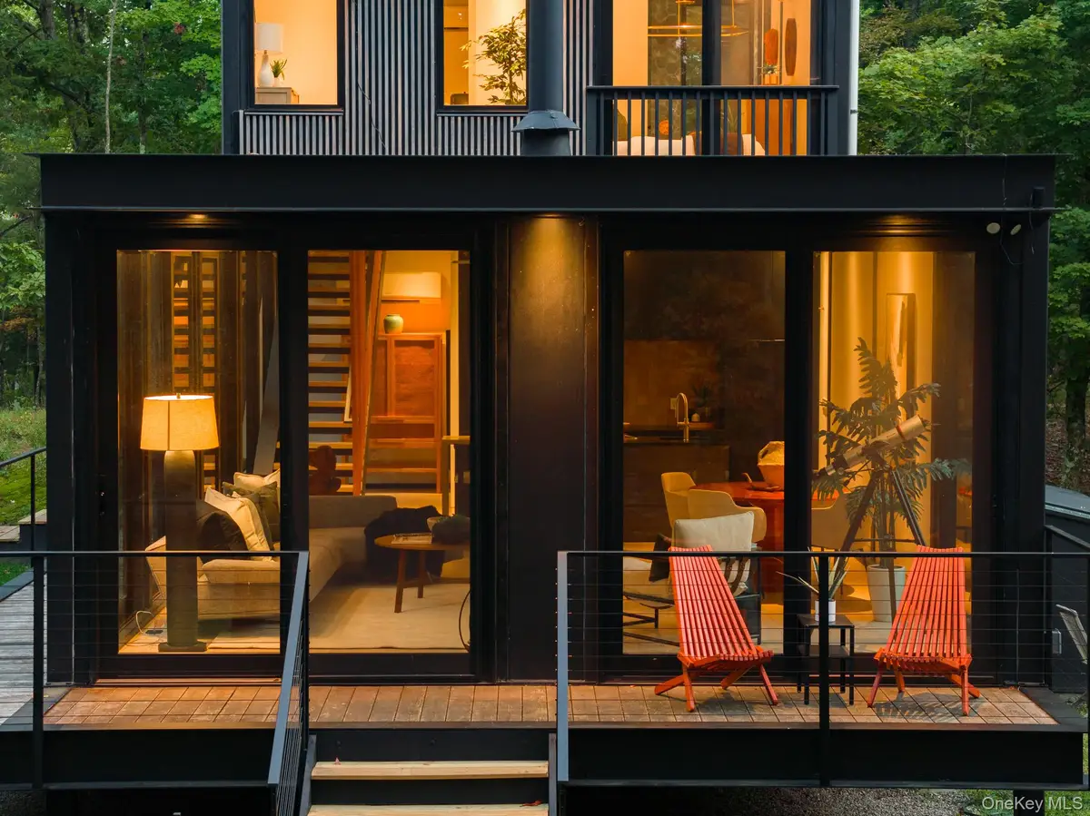 283 Willow Glen Road, Red Hook, NY 12571 - Image #1