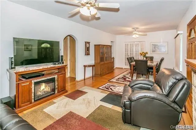 2 Twain Street, Baldwin, NY 11510 - Image #3