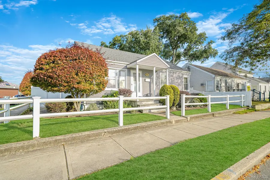 1080 N Broadway, Massapequa, NY 11758 - Image #2