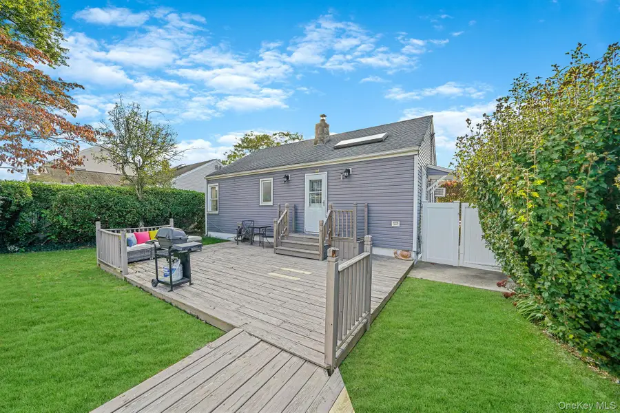 1080 N Broadway, Massapequa, NY 11758 - Image #3