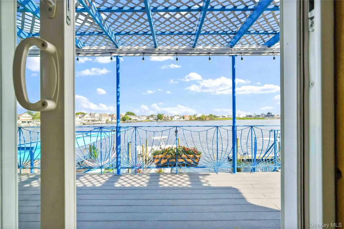 15579 Bayview Avenue, Rosedale, NY 11422 - Image #1